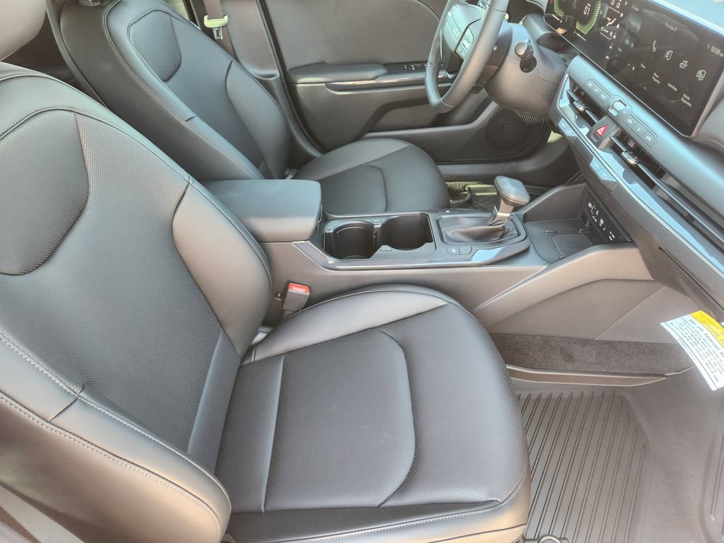New 2026 Kia K4 EX FWD image 13