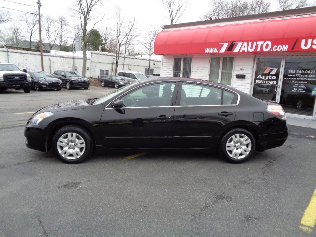 Used 2009 Nissan Altima 2.5 S FWD image 9