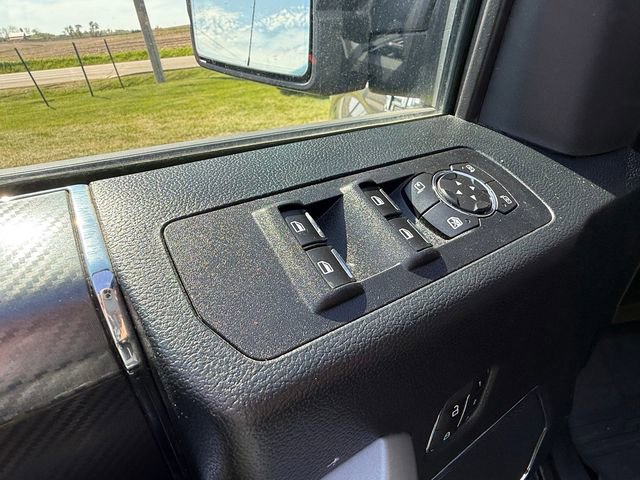 Used 2019 Ford F150 Lariat w/ Equipment Group 502A Luxury AWD/4WD image 13