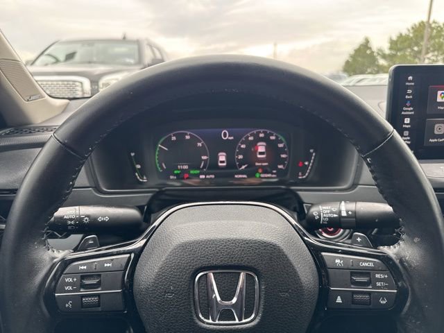 Used 2023 Honda Accord Touring image 17