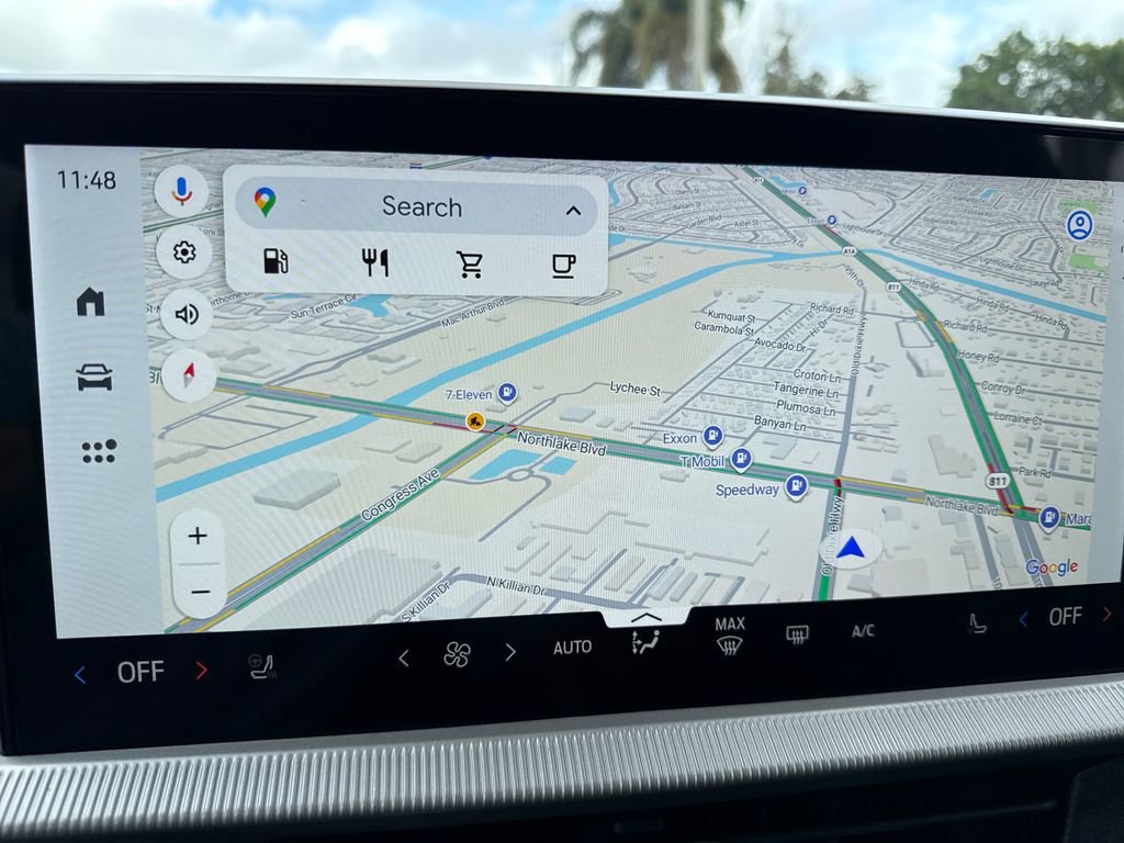 New 2026 Ford Explorer Platinum image 9