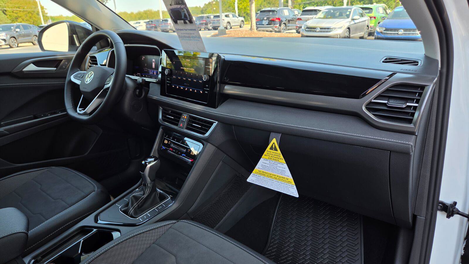 New 2027 Volkswagen Taos SE FWD image 46