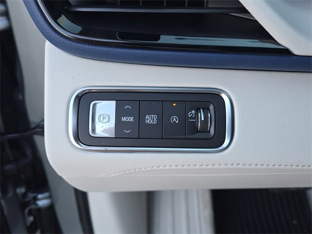 New 2026 Buick Enclave Avenir w/ Super Cruise Package image 25