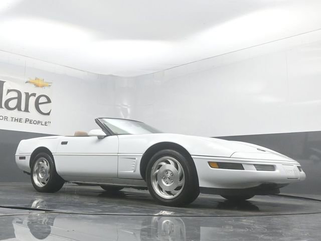 Used 1996 Chevrolet Corvette Convertible image 2