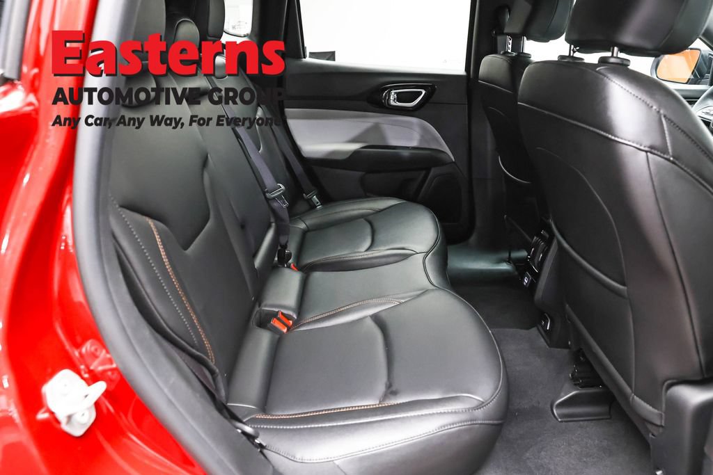 Used 2024 Jeep Compass Limited AWD/4WD image 23