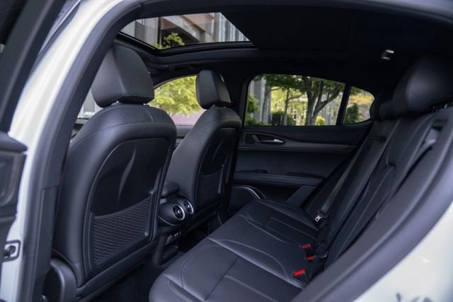 Used 2023 Alfa Romeo Stelvio Ti w/ Active Assist Plus Package AWD/4WD image 42