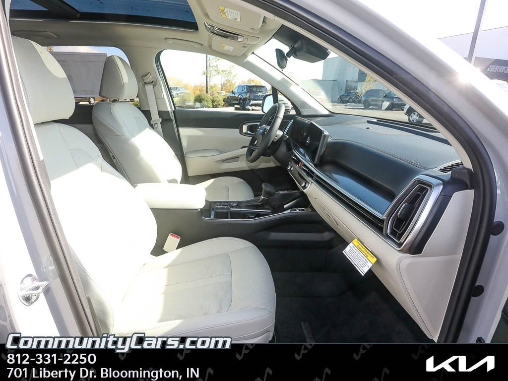 New 2026 Kia Sorento S w/ S Panoramic Sunroof Package image 18