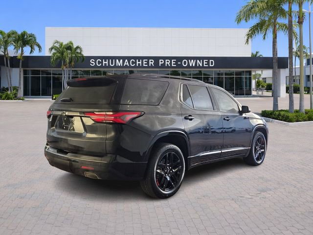 Used 2023 Chevrolet Traverse Premier w/ Redline Edition FWD image 7