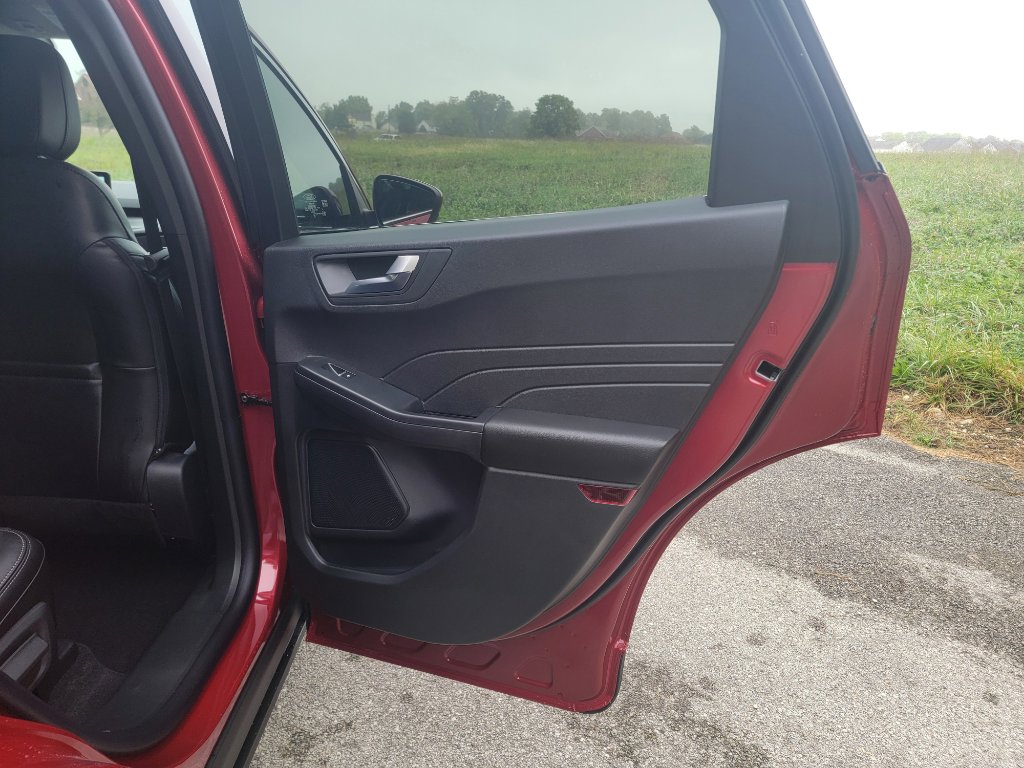 New 2026 Ford Escape SE image 34