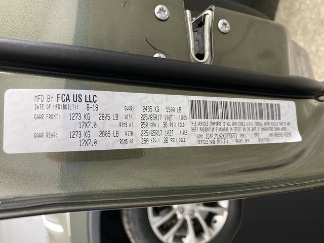 Used 2019 Jeep Cherokee Latitude Plus w/ Comfort/Convenience Group image 41