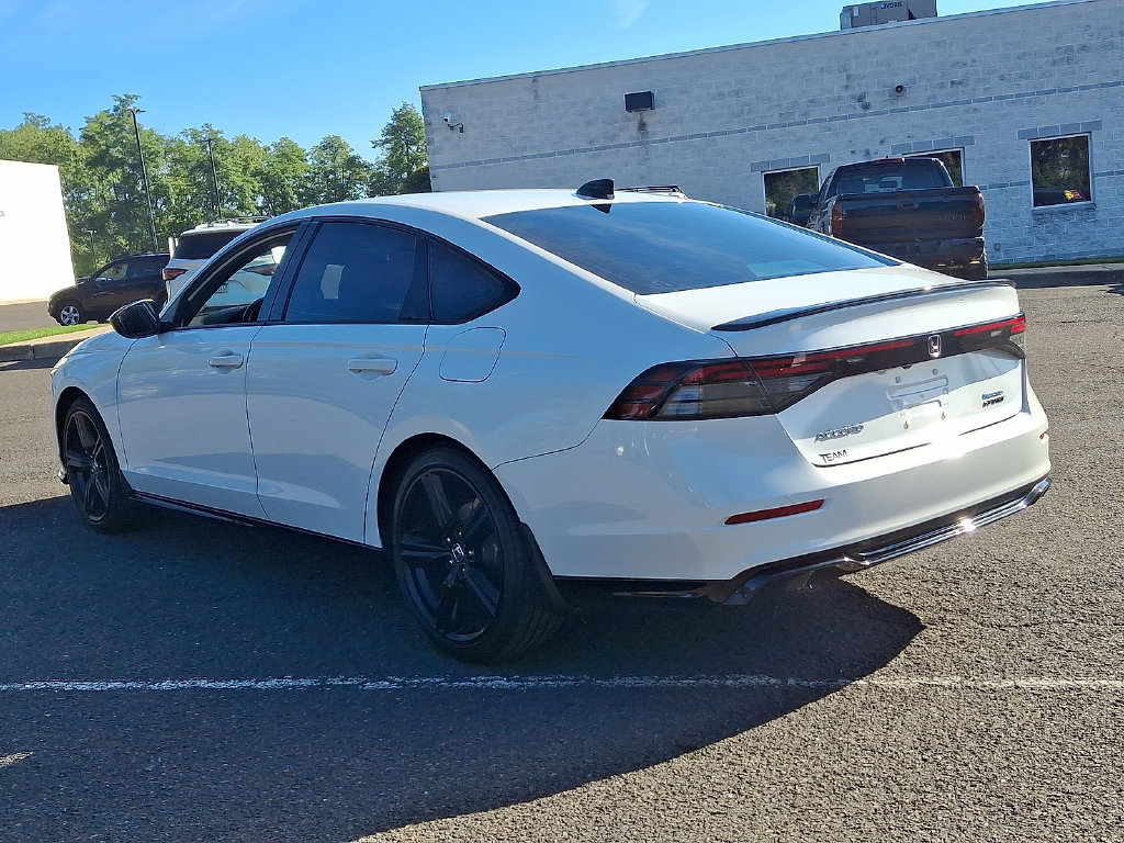 Used 2023 Honda Accord Sport image 29
