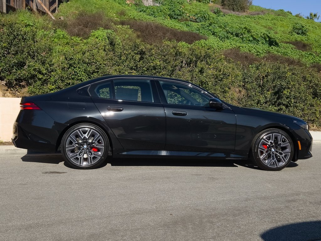 New 2026 BMW 530i image 4