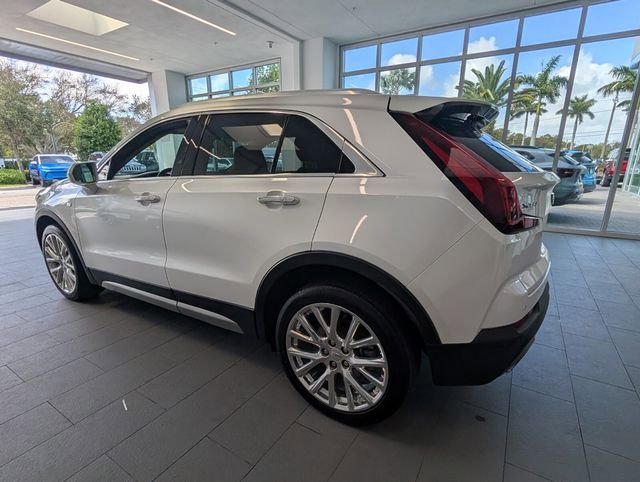 Certified 2019 Cadillac XT4 Premium Luxury w/ Driver Assist Package image 9