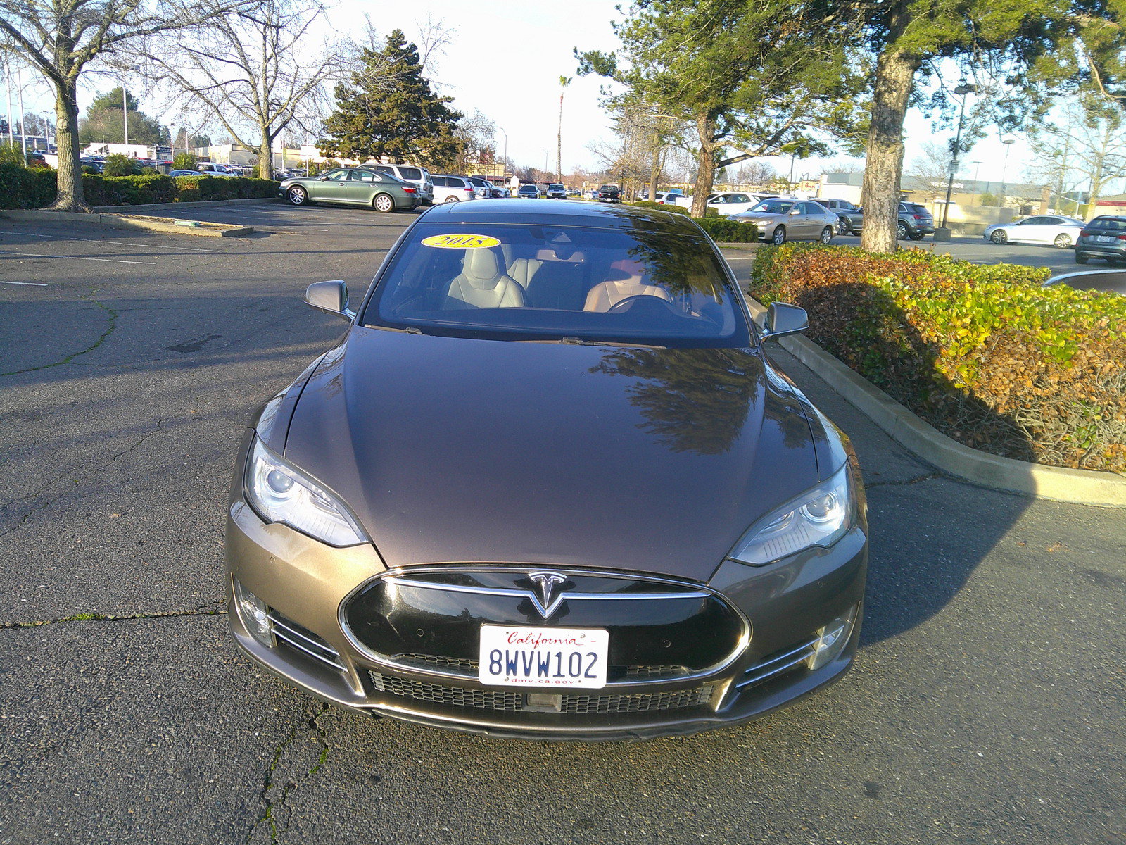 Used 2015 Tesla Model S 85 RWD image 1
