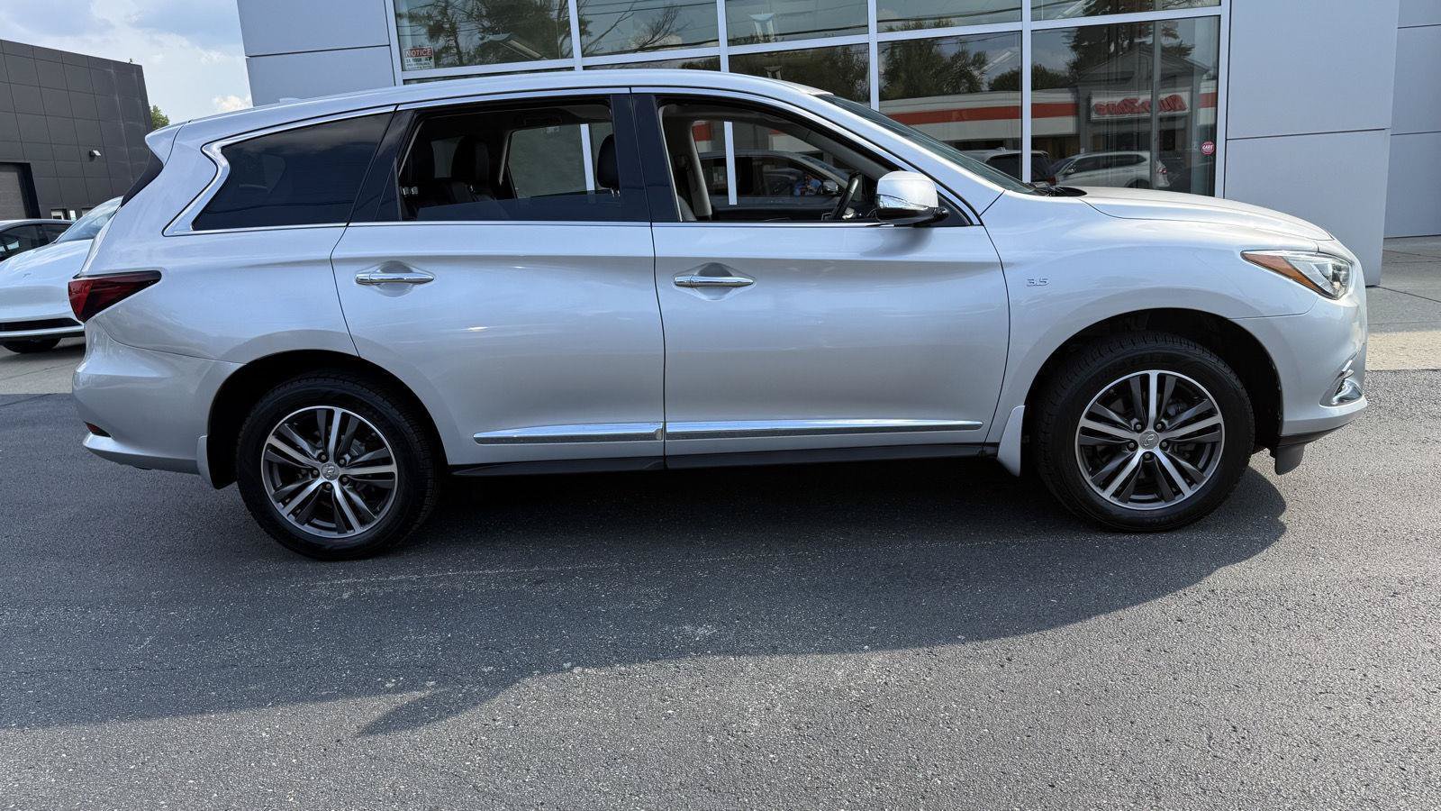 Used 2019 INFINITI QX60 Pure