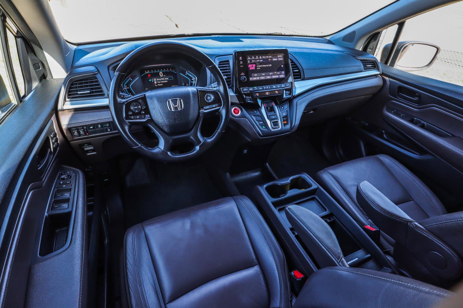 Used 2018 Honda Odyssey EX-L image 25