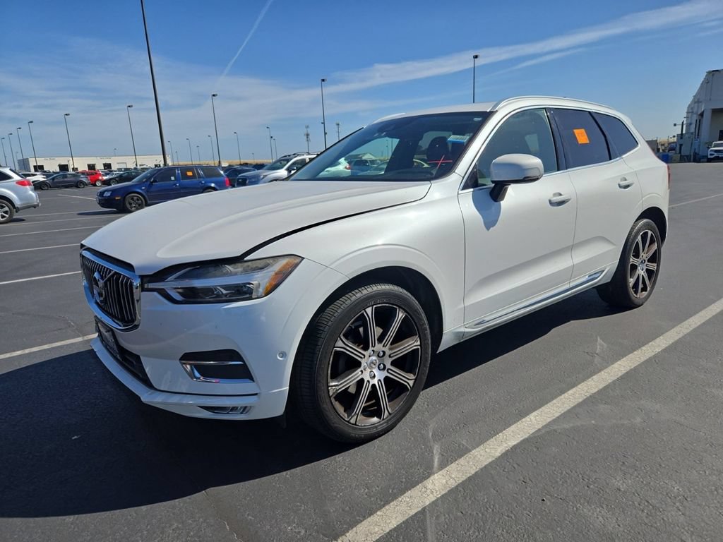 Used 2018 Volvo XC60 T5 Inscription w/ Convenience Package AWD/4WD image 4
