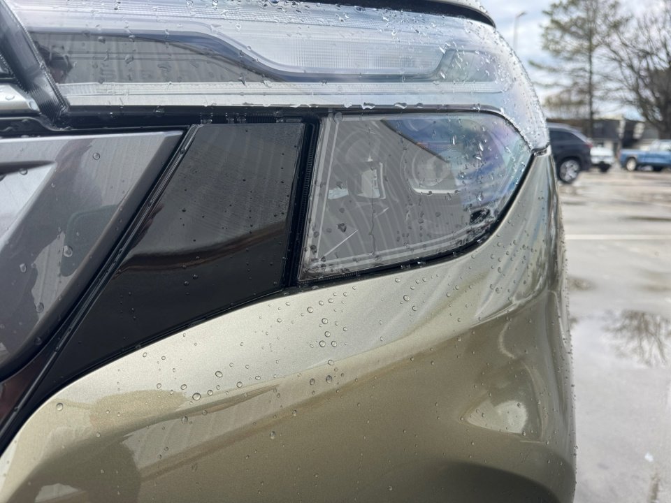 Used 2025 Subaru Forester Limited w/ Protection Package image 30