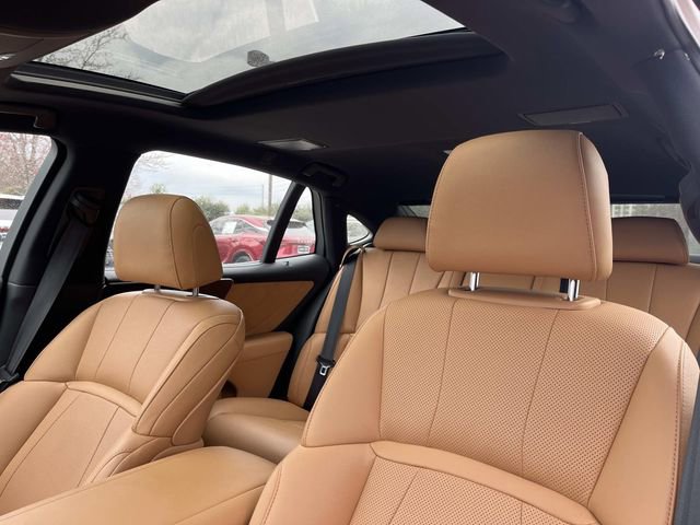 Certified 2023 Lexus LS 500 w/ Accessory Package (Z2) RWD image 33