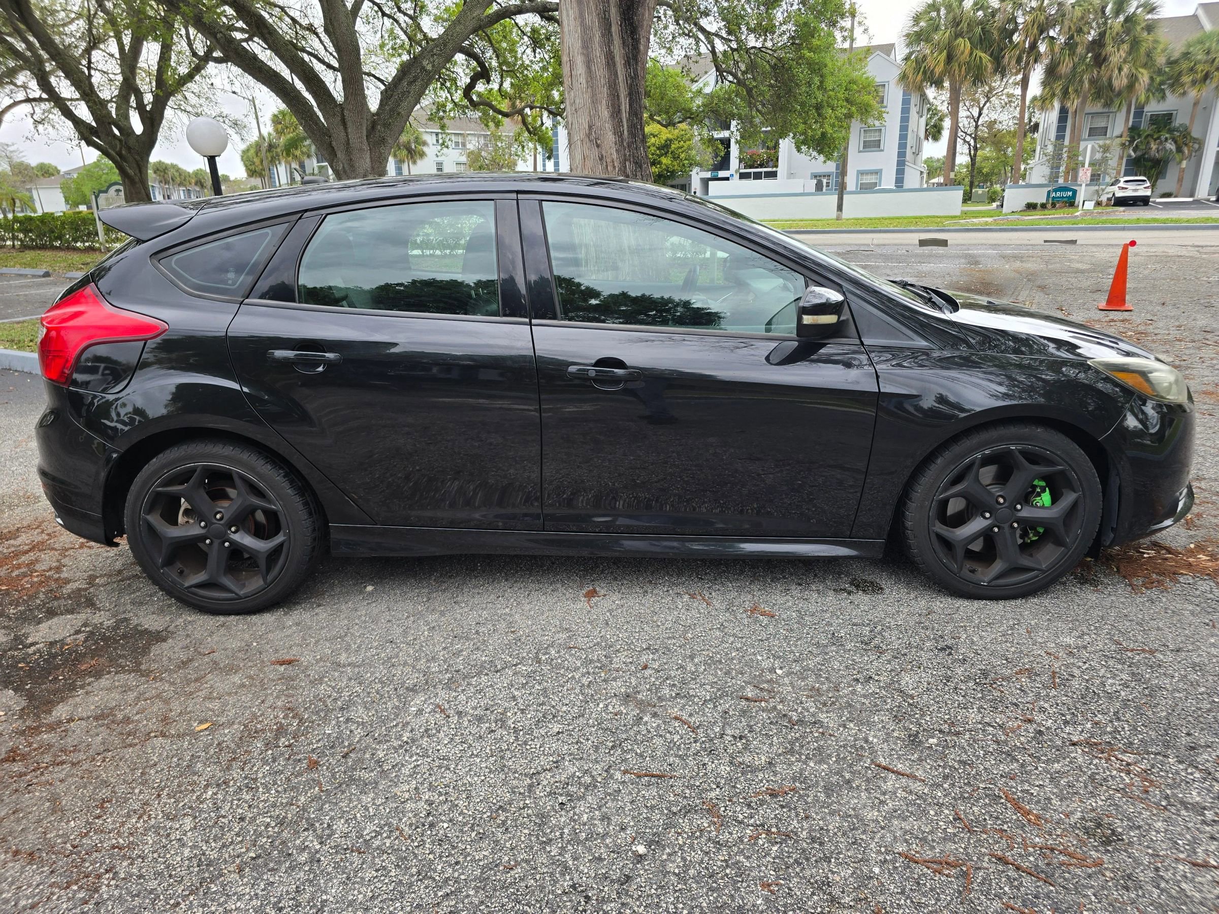 Used 2013 Ford Focus ST image 4
