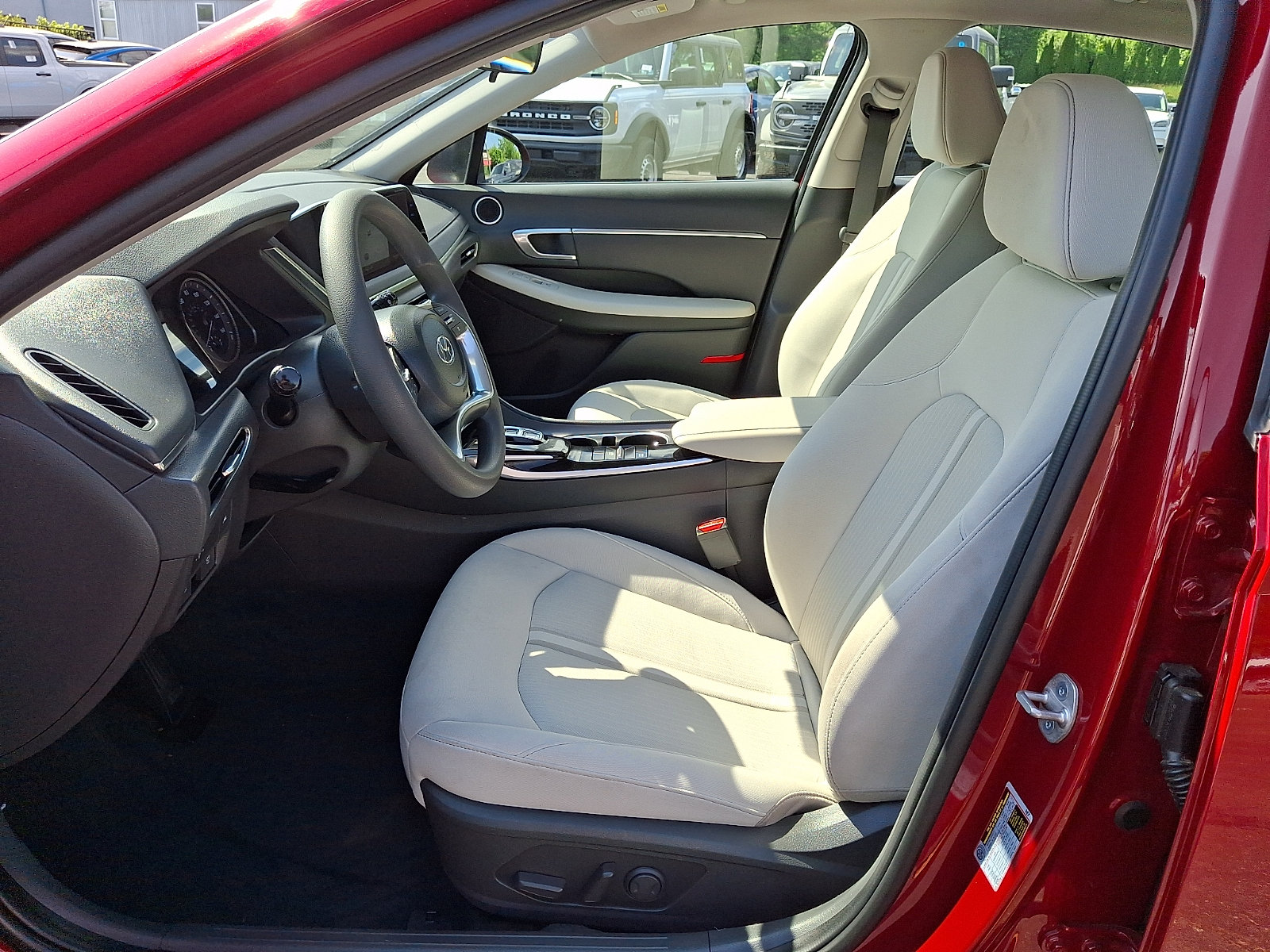 Used 2023 Hyundai Sonata SEL FWD image 13