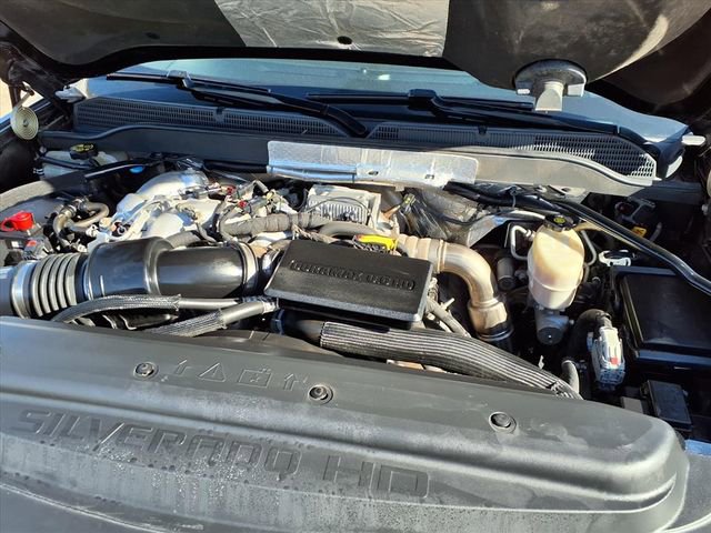 Used 2017 Chevrolet Silverado 2500 High Country w/ Duramax Plus Package image 3