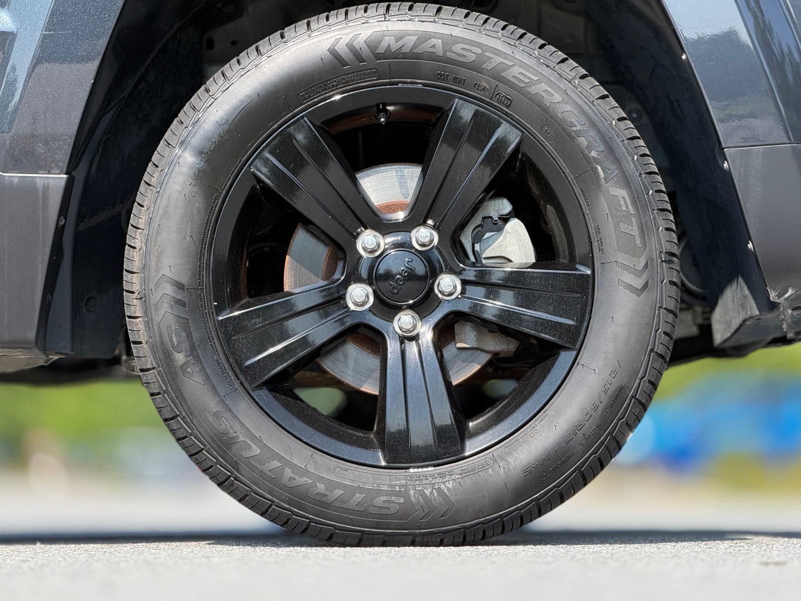 Used 2015 Jeep Patriot Sport FWD image 21