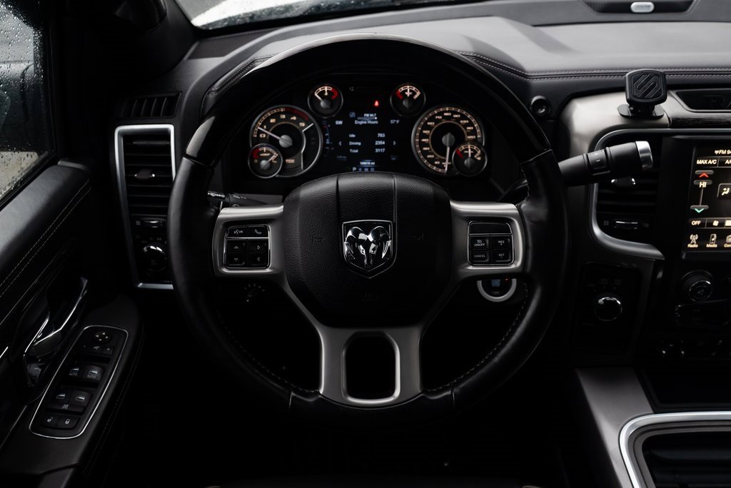 Used 2017 RAM 3500 Laramie Longhorn image 11