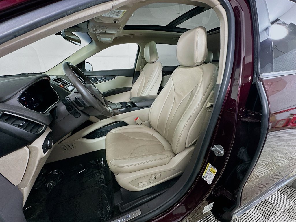 Used 2020 Lincoln Nautilus Reserve FWD image 24