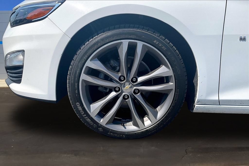 Used 2022 Chevrolet Malibu LT w/ Leather Package FWD image 33