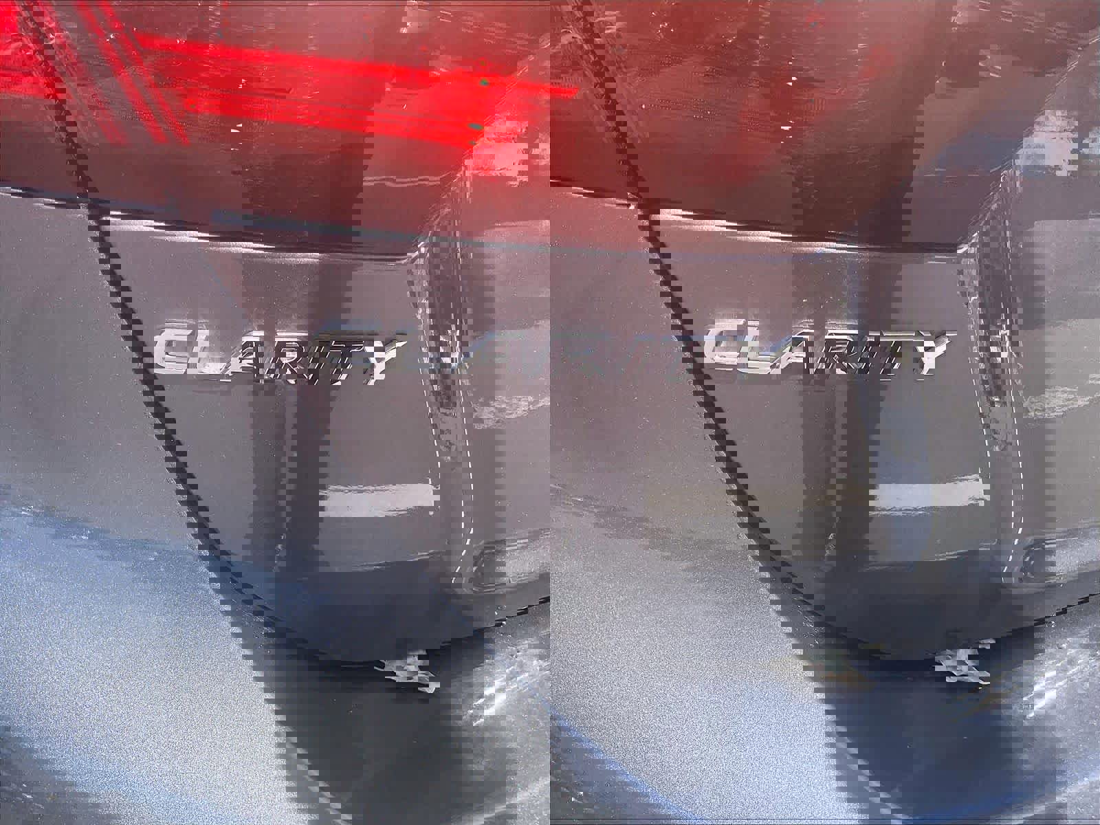 Used 2018 Honda Clarity Plug-In Hybrid image 10