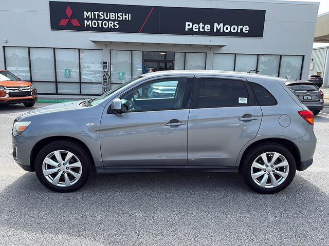 Used 2015 Mitsubishi Outlander Sport ES FWD image 3