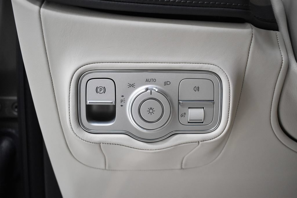 Certified 2026 Mercedes-Benz G 63 AMG 4MATIC image 19