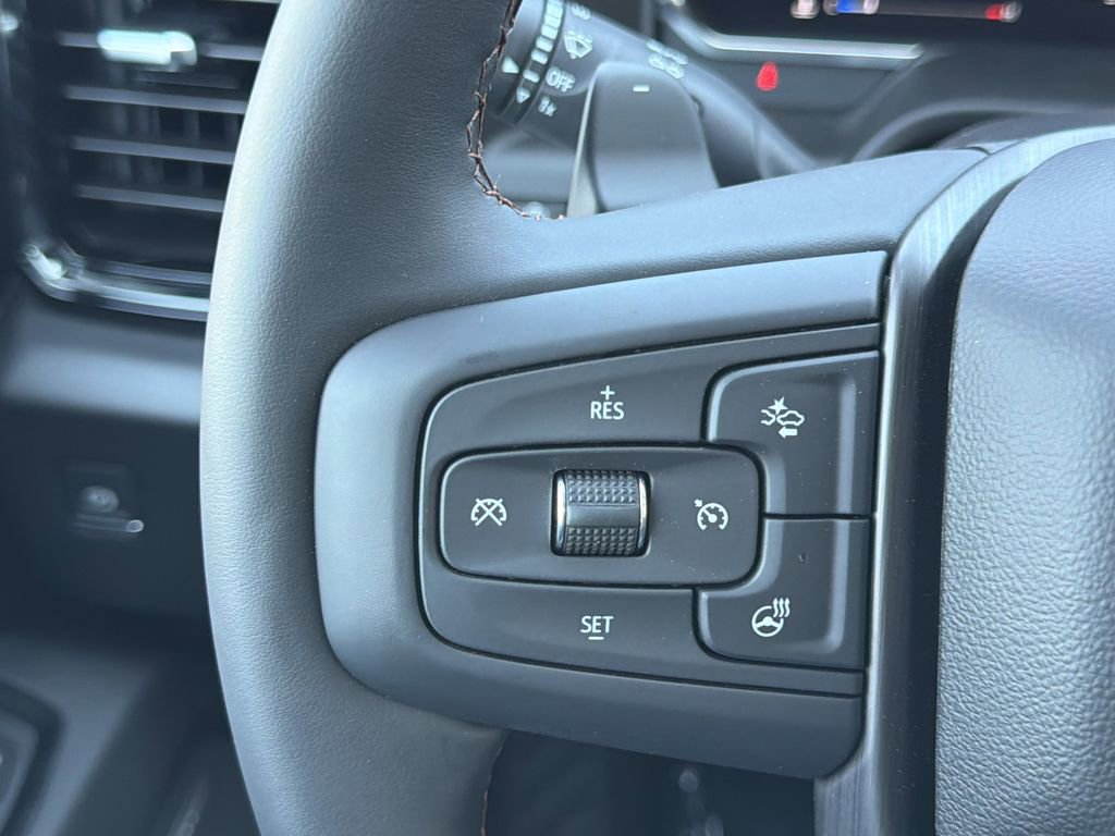 New 2026 GMC Sierra 1500 AT4 w/ Technology Package AWD/4WD image 9