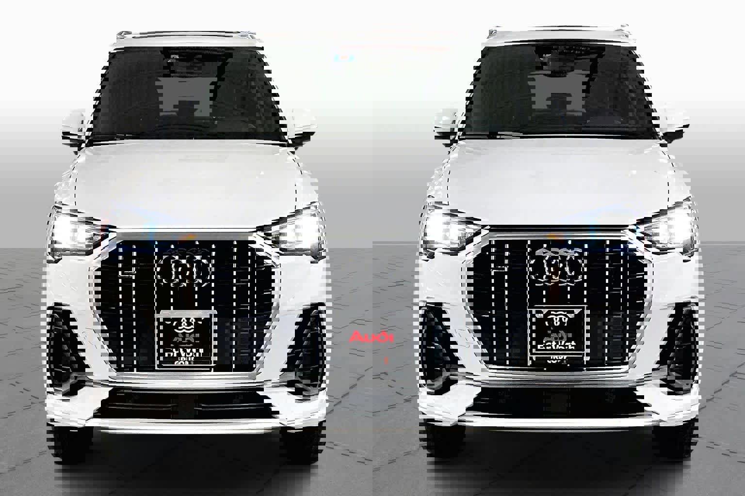 Used 2021 Audi Q3 2.0T Premium w/ Convenience Package image 4