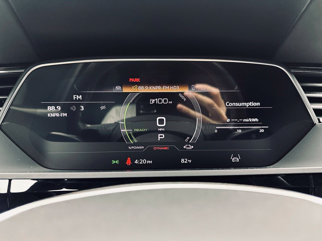 Used 2022 Audi e-tron Chronos AWD/4WD image 29