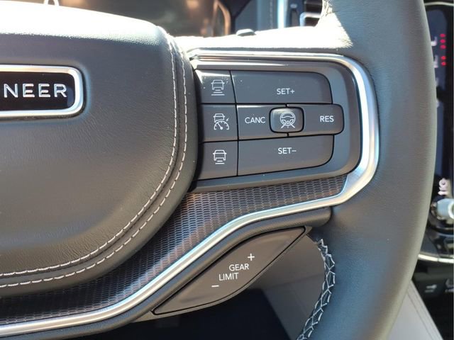 New 2026 Jeep Grand Wagoneer Summit AWD/4WD image 28