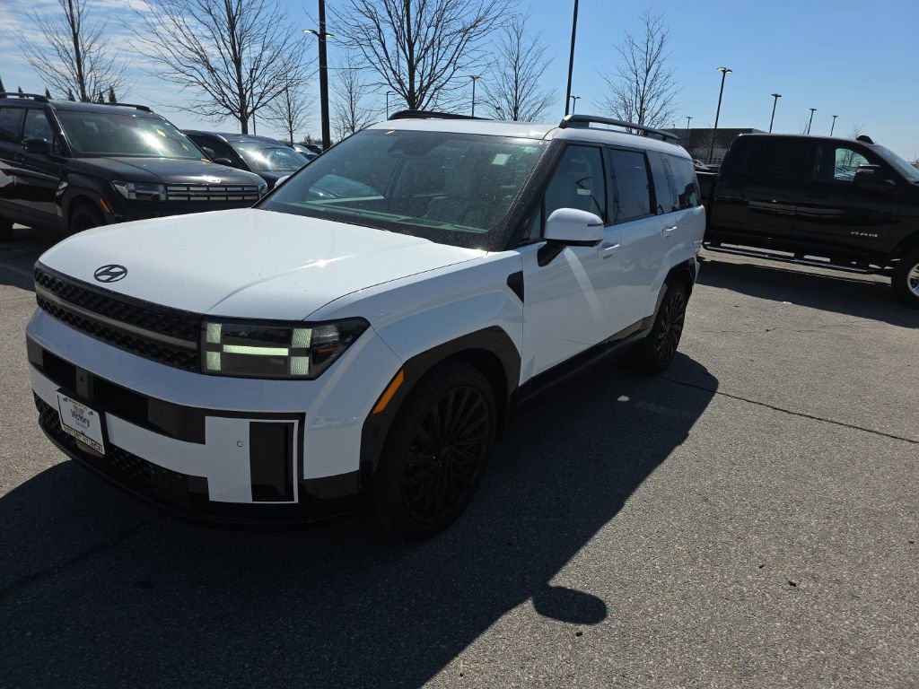 Used 2025 Hyundai Santa Fe Calligraphy image 1