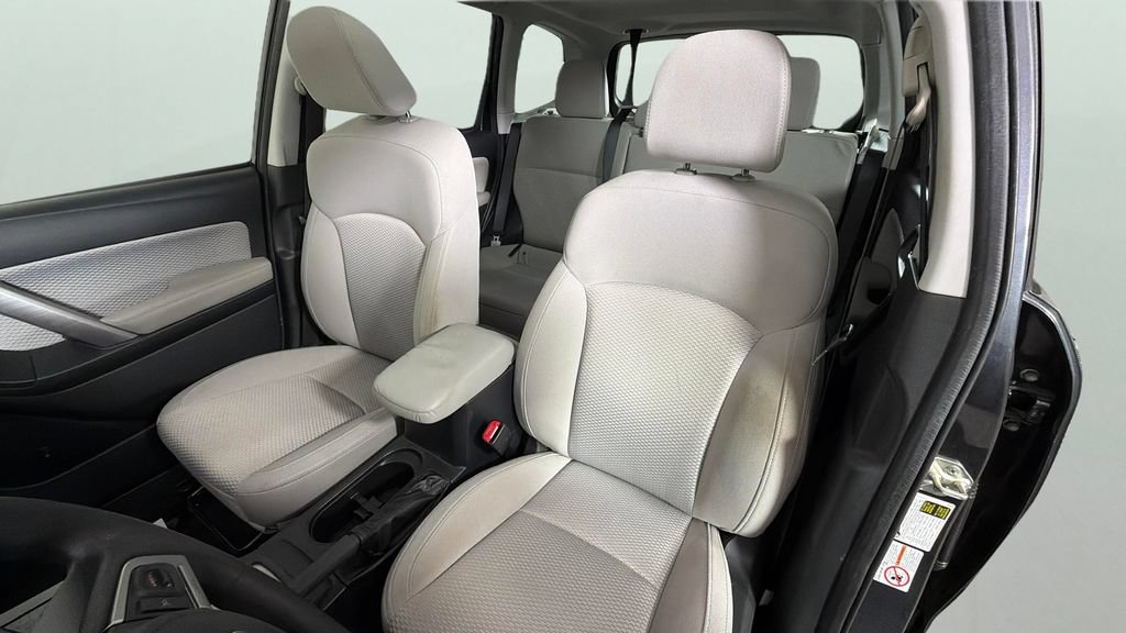 Used 2017 Subaru Forester 2.5i Premium w/ All-Weather Package AWD/4WD image 18