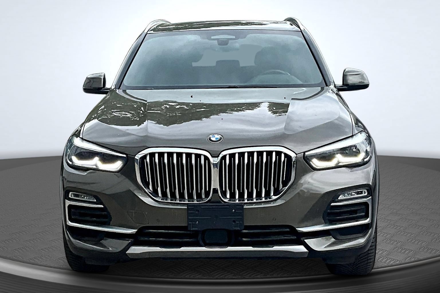 Used 2020 BMW X5 xDrive40i w/ Premium Package AWD/4WD image 2