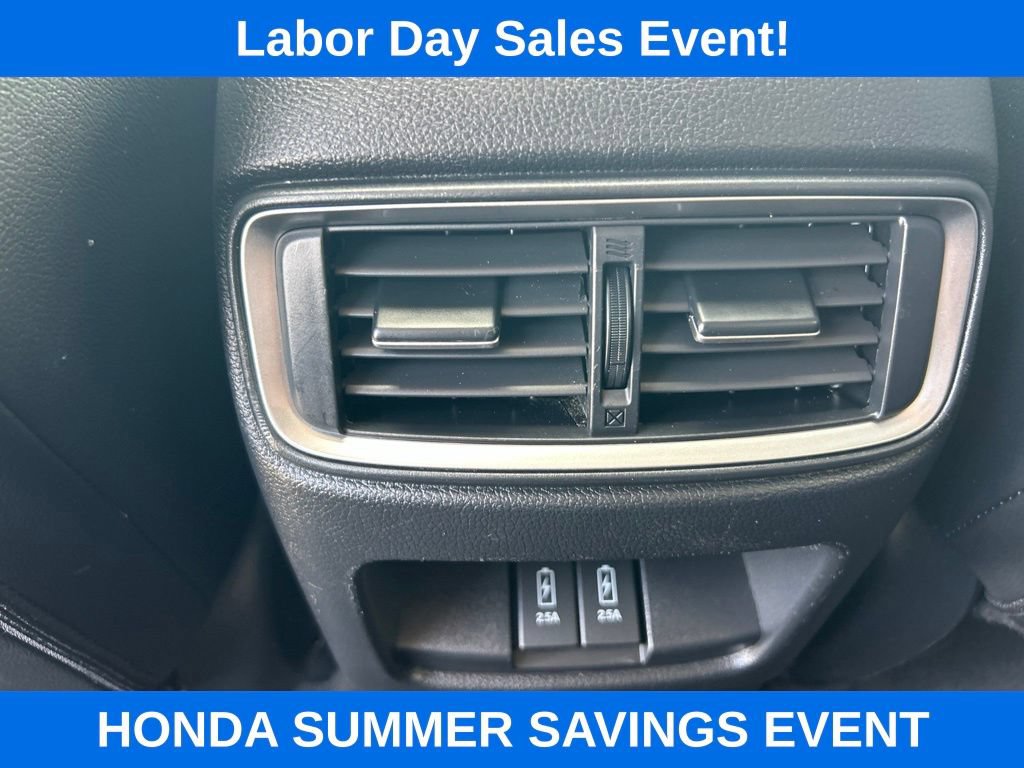 Used 2017 Honda CR-V Touring image 16