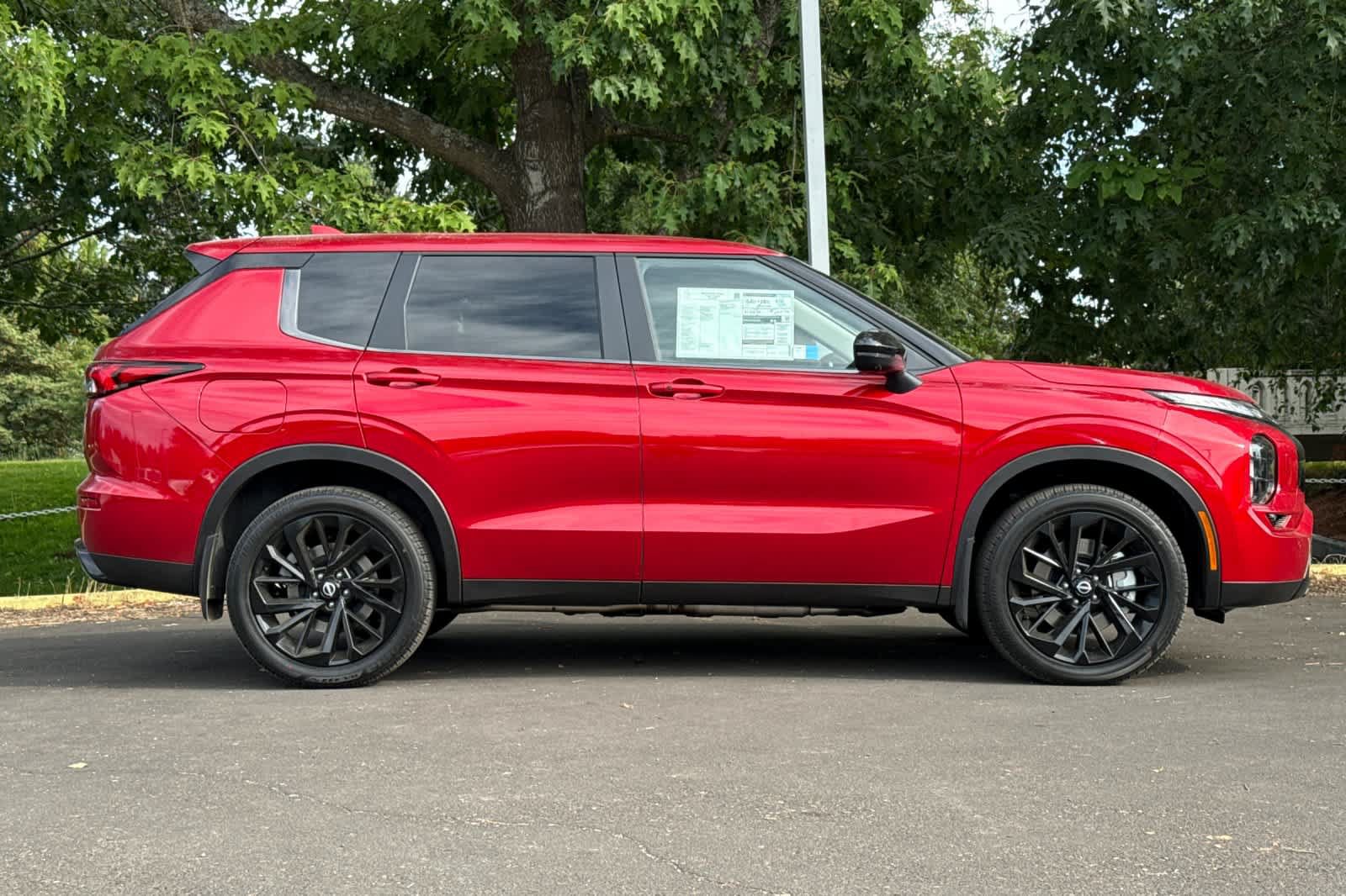 New 2026 Nissan Rogue SL AWD/4WD image 8