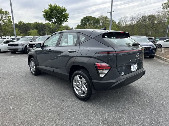 Certified 2024 Hyundai Kona SE image 5
