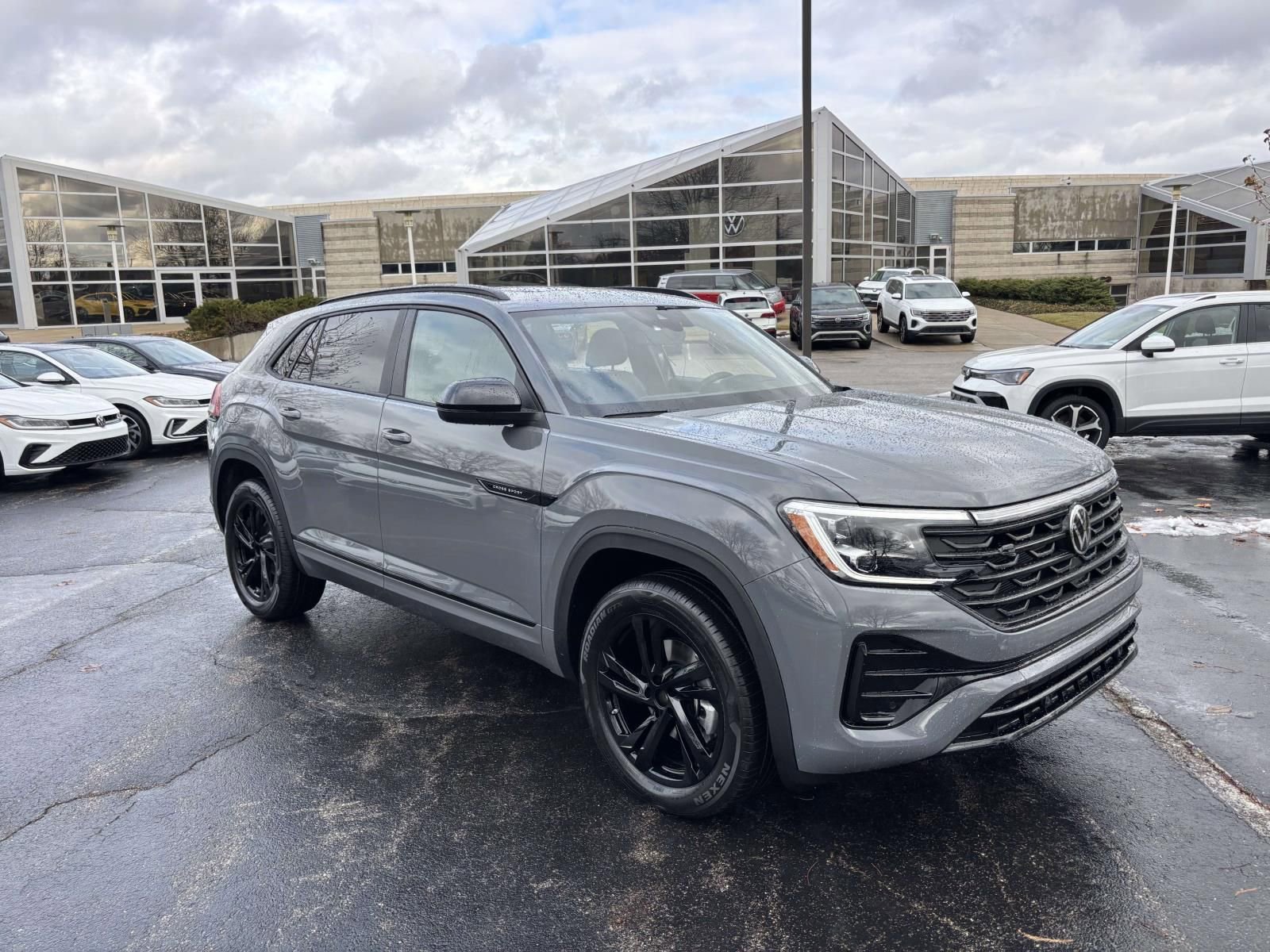 New 2026 Volkswagen Atlas Cross Sport SEL R-Line