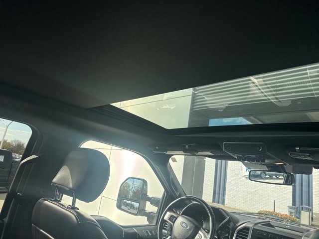 Used 2019 Ford F350 Platinum w/ Platinum Ultimate Package image 16