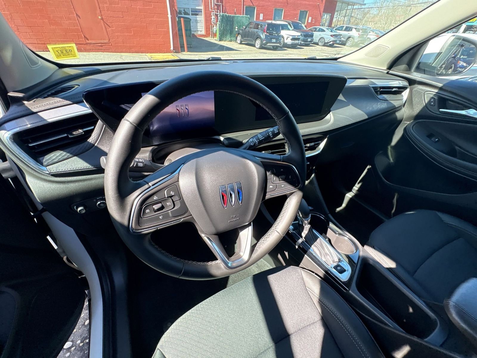 Used 2025 Buick Encore GX Preferred image 18