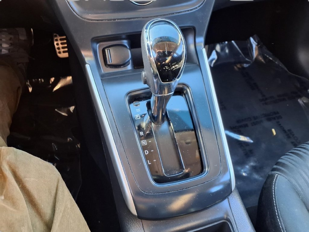 Used 2018 Nissan Sentra SV FWD image 11