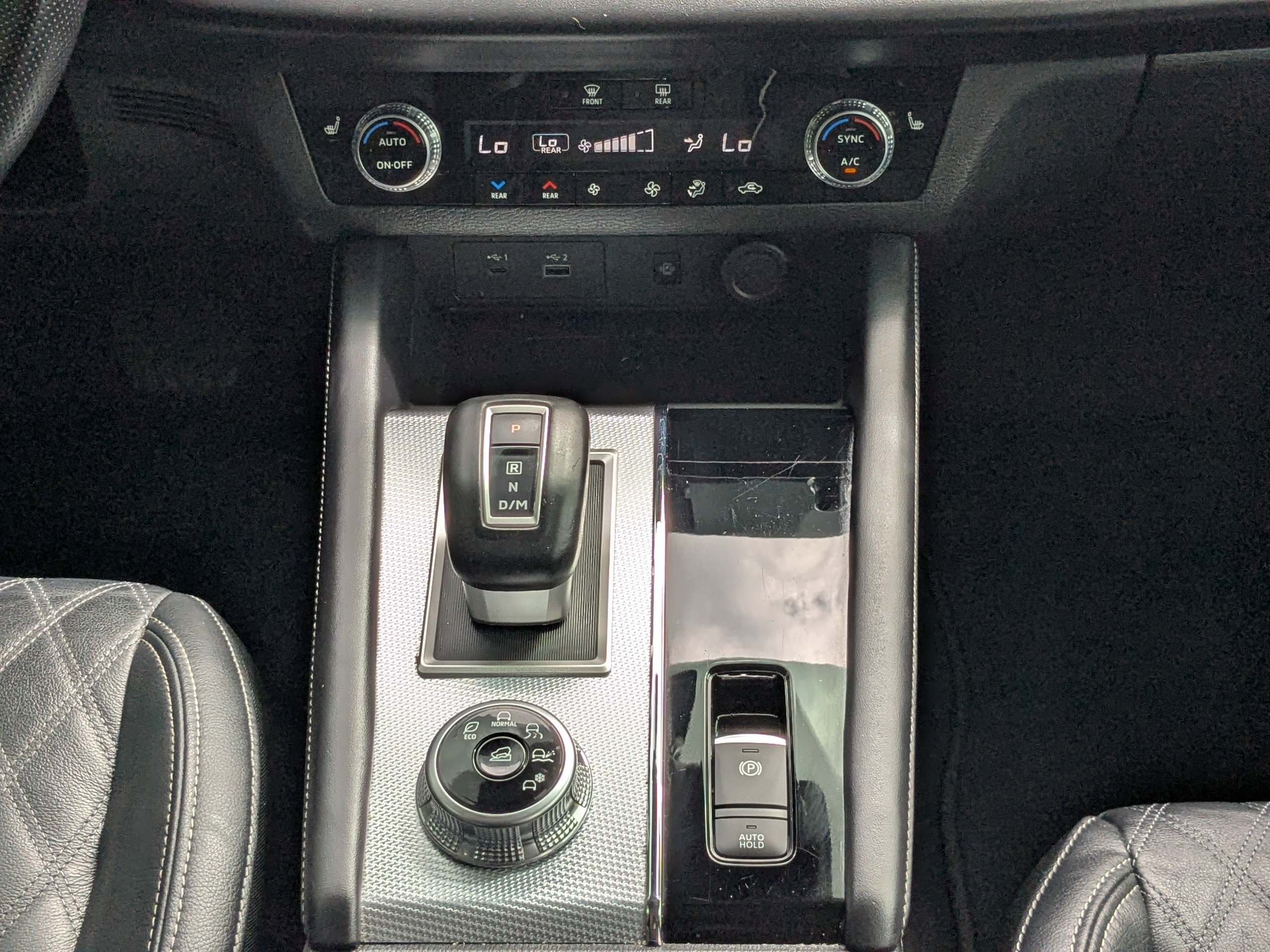 Used 2024 Mitsubishi Outlander SEL FWD image 18