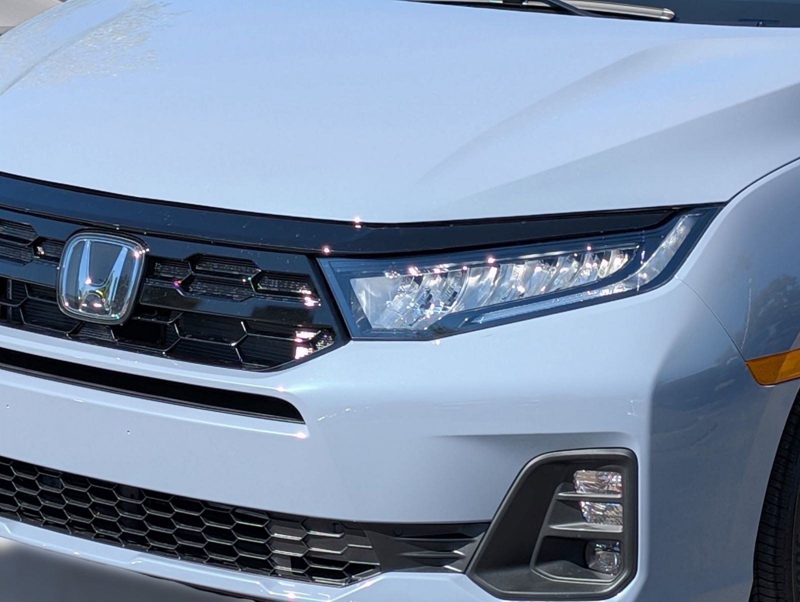 New 2026 Honda Odyssey Touring image 11