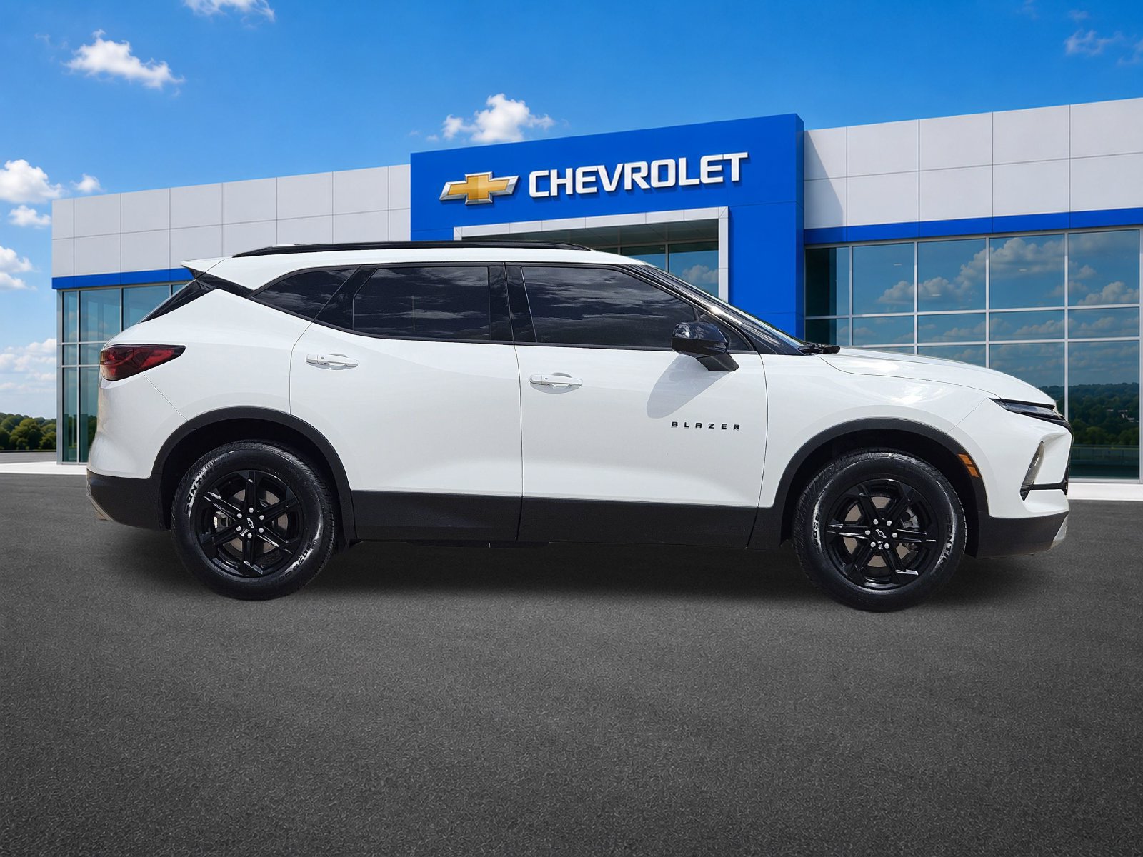 Certified 2023 Chevrolet Blazer LT w/ Midnight/Sport Edition FWD image 7